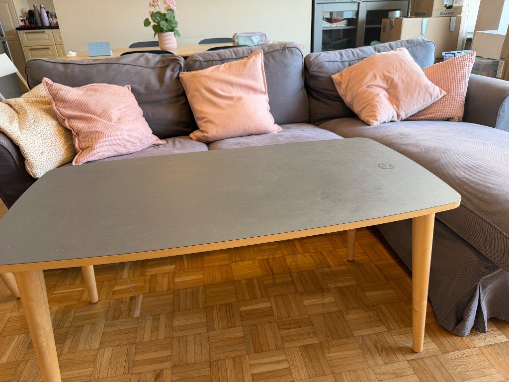 Canapé+fauteuil+table basse 100 euro, Enlèvement ou Envoi, Utilisé, Quatre personnes ou plus, Banc d'angle