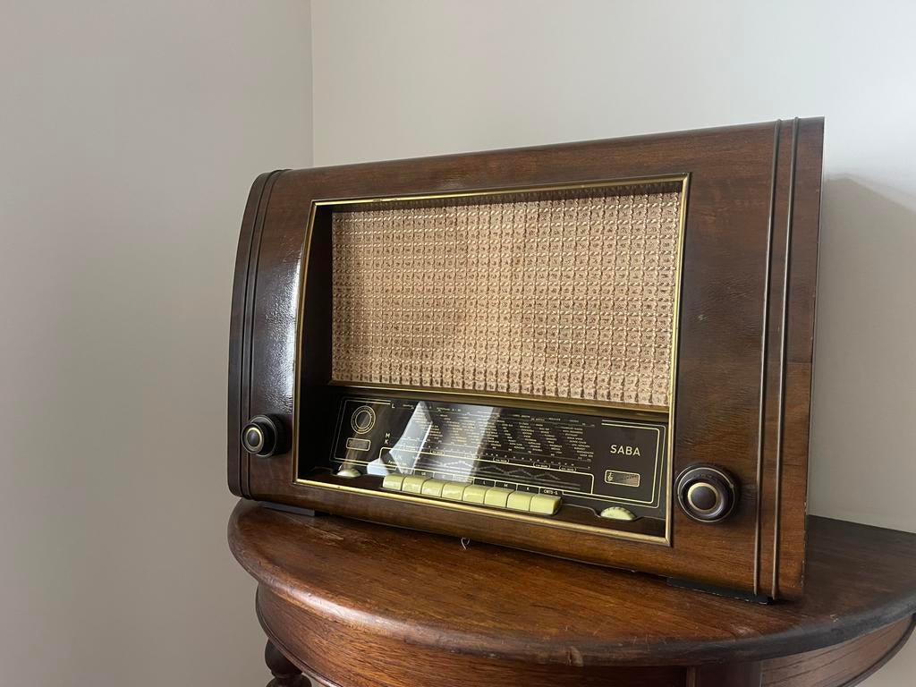 Saba vintage radio, Ophalen