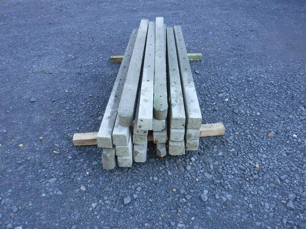 Betonnen weidepalen 21 stuks, Dieren en Toebehoren