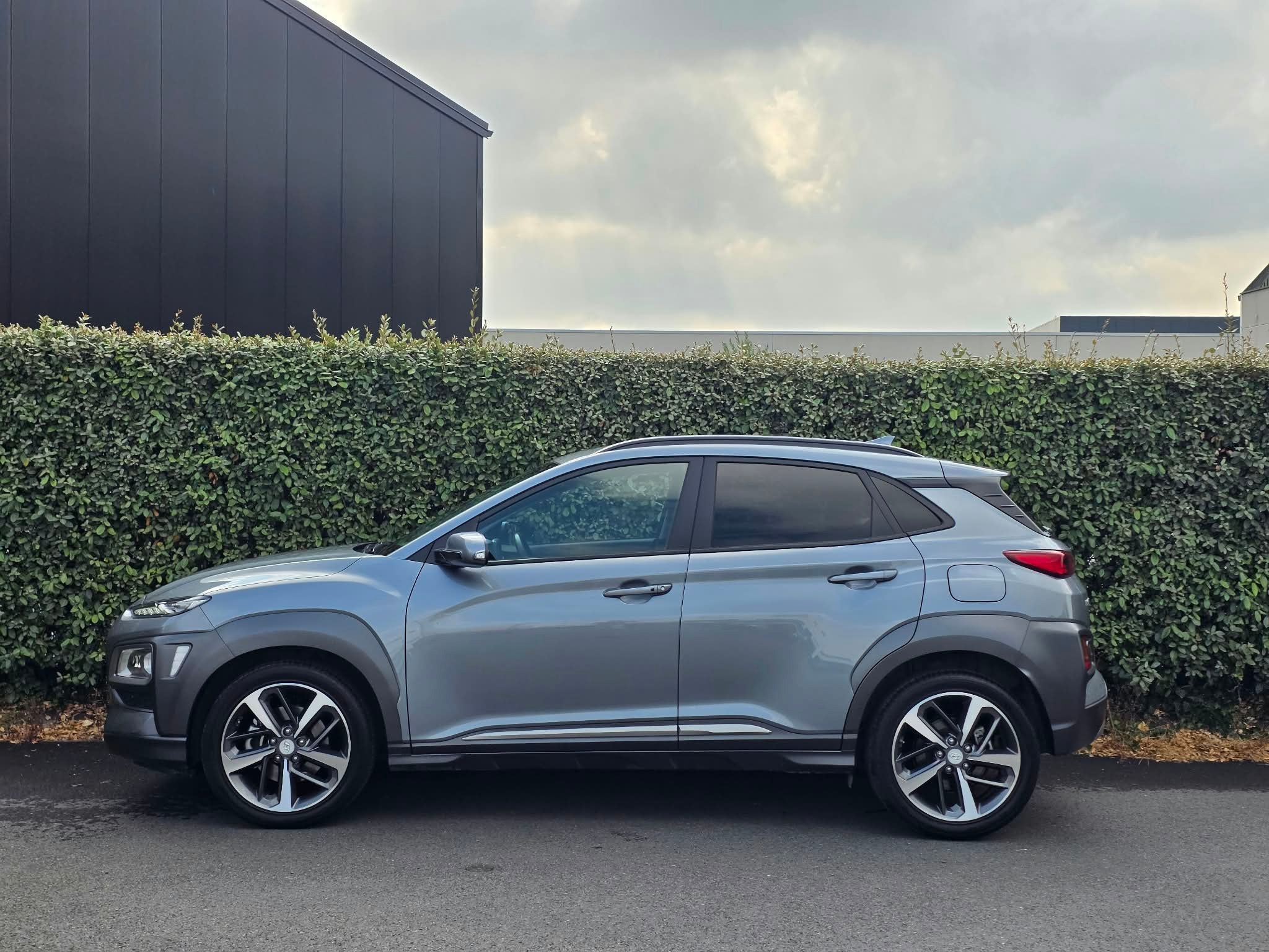 Hyundai KONA 1.6 t-gdi sky dct 2wd 5d 130kw (bj 2019), Automaat, Gebruikt, 4 cilinders, Leder