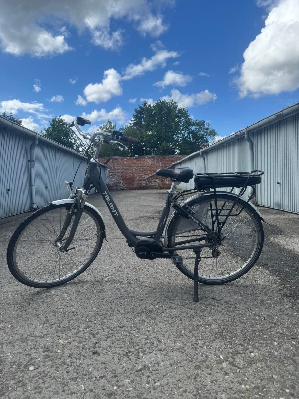 VÉLO ÉLECTRIQUE TALENT AVEC MOTEUR CENTRAL BAFANG, Vélos & Vélomoteurs, Vélos électriques, Enlèvement, Comme neuf