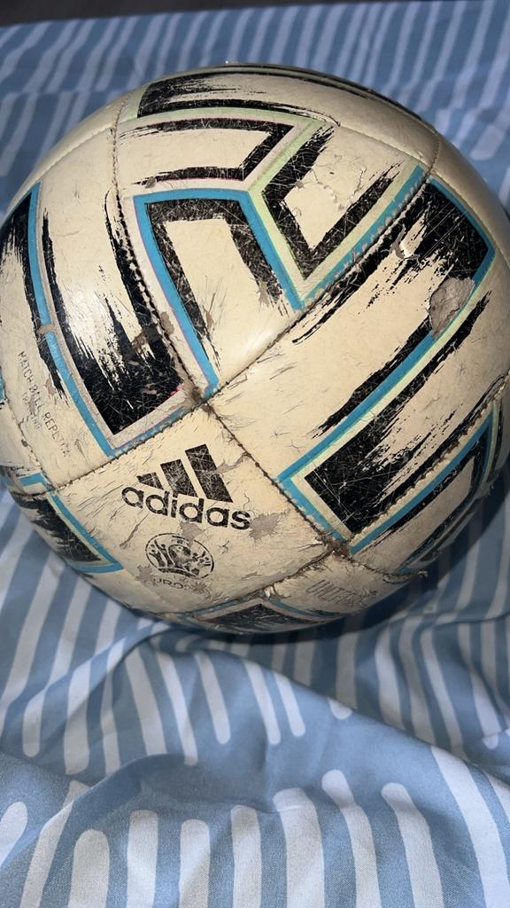 Voetbal, Sport en Fitness, Voetbal, Ophalen of Verzenden, Gebruikt, Bal