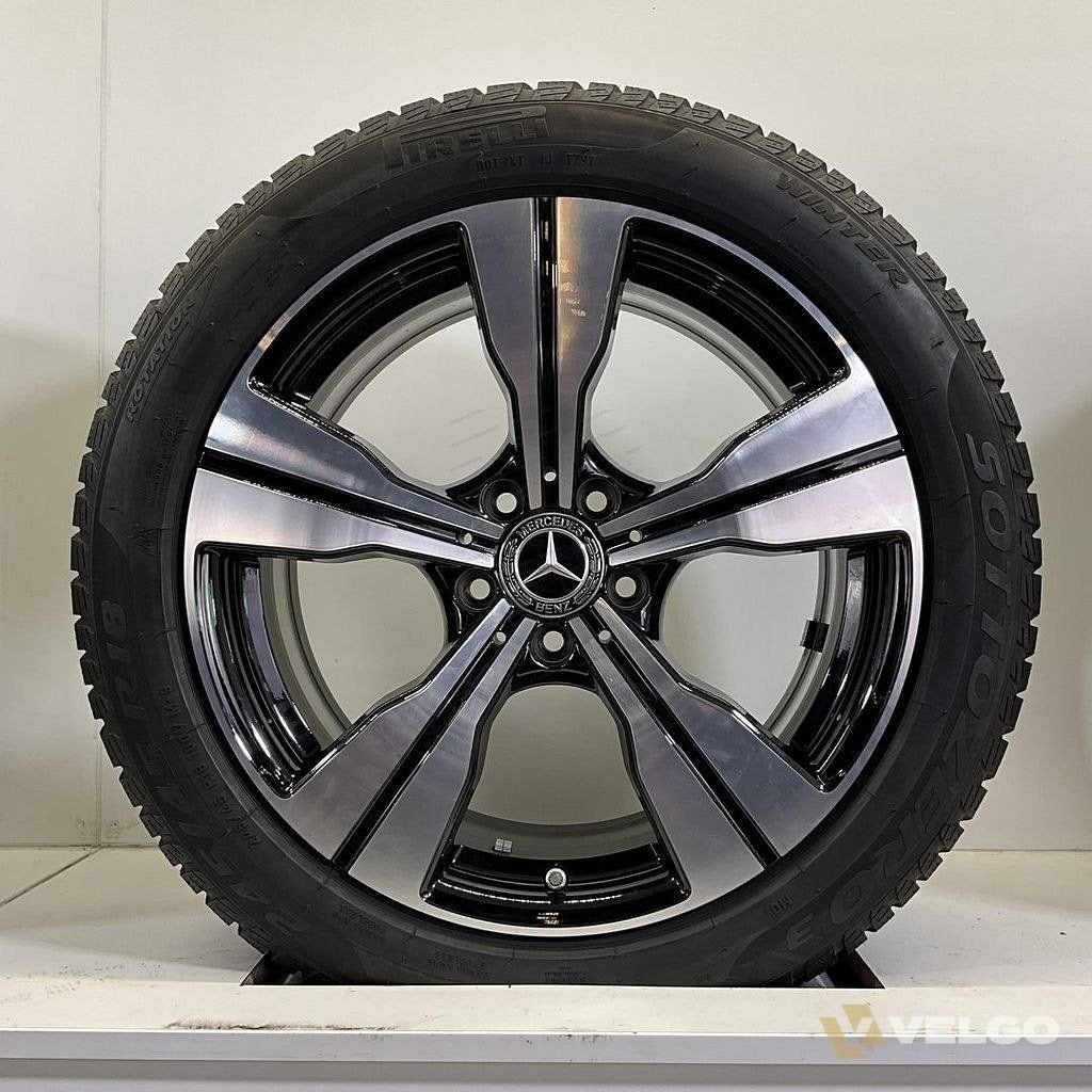 MERCEDES C KLASSE W206 W205 SET VELGEN + WINTERBANDEN 18 INC, Auto-onderdelen, 18 inch, -, -, Banden en Velgen