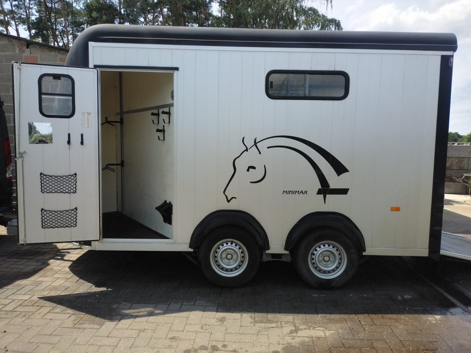 Paardentrailer Cheval liberté mini-max 3-paards, Ophalen