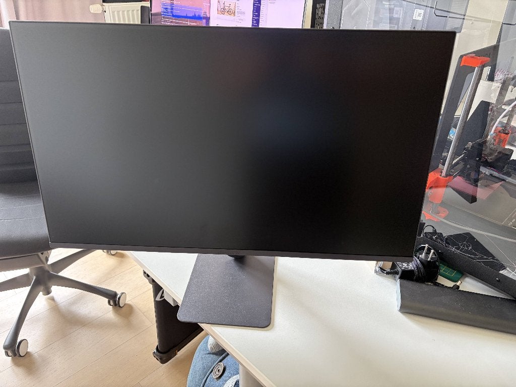 LG UltraGear 27G411A-B - 27" gaming monitor 120Hz, 101 t/m 150 Hz, Full HD, Zo goed als nieuw, DisplayPort