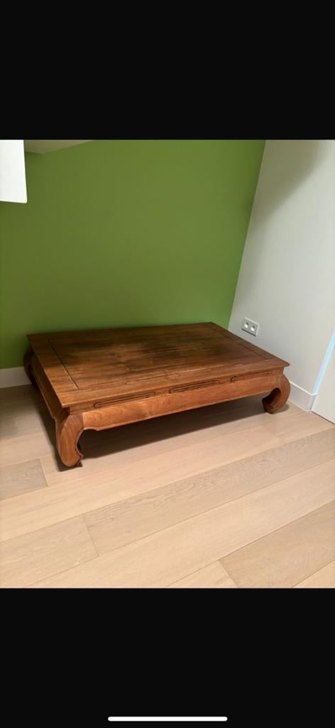 Oosterse massief houten salontafel, Ophalen