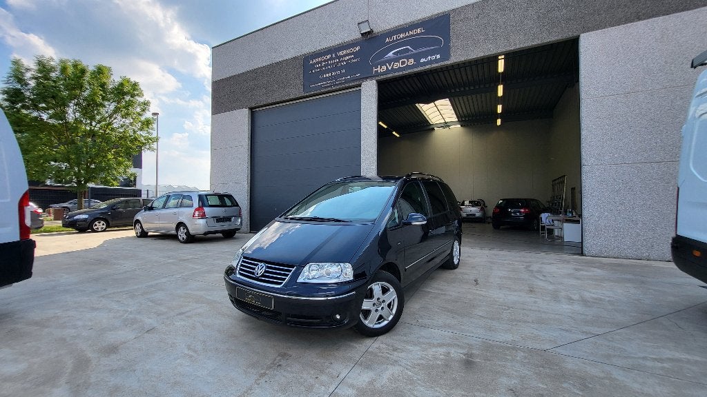Volkswagen Sharan 1.8T Benzine 7 plaatsen 166.000 km, 110 kW, 4 cilinders, Bedrijf, Handgeschakeld