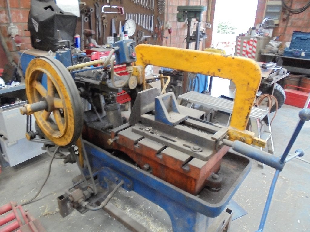 metaalzaagmachine, Bricolage & Construction, Outillage | Scies mécaniques, Enlèvement, Utilisé, 600 à 1200 watts, Autres types