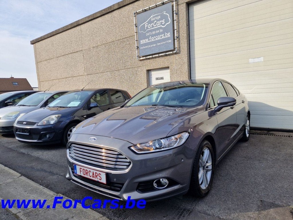 Ford Mondeo 1.5 benzine Titanium 5dr ac + 1 j garantie, Auto's, Voorwielaandrijving, Dealer onderhouden, 4 cilinders, Mondeo