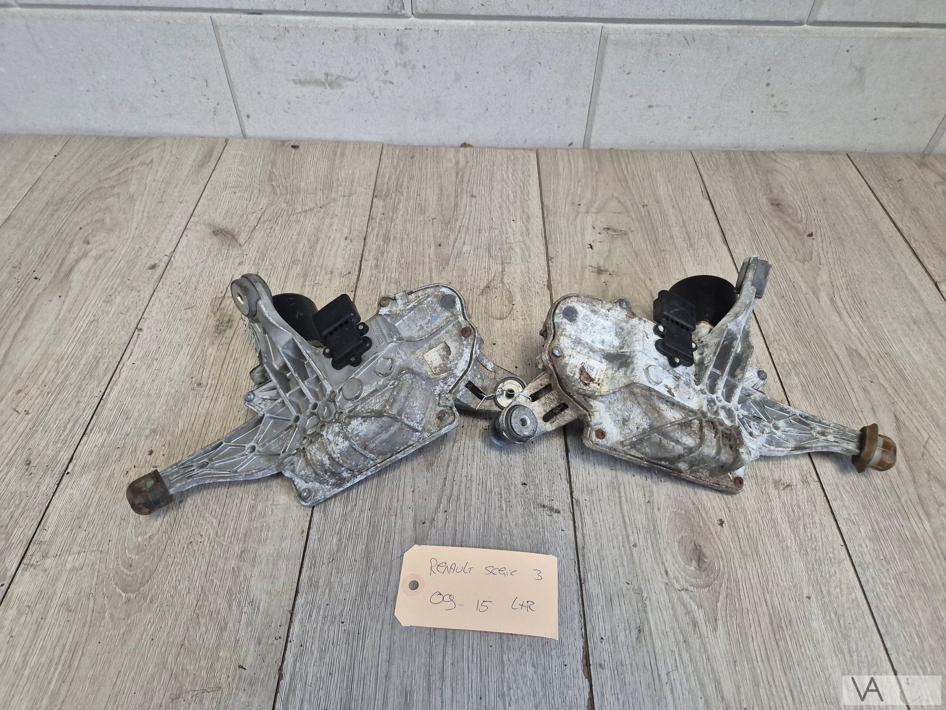 Ruitenwissermotor set Renault Scenic 2009 -2015 Links rechts, Autos : Pièces & Accessoires, Renault, -, Utilisé, -