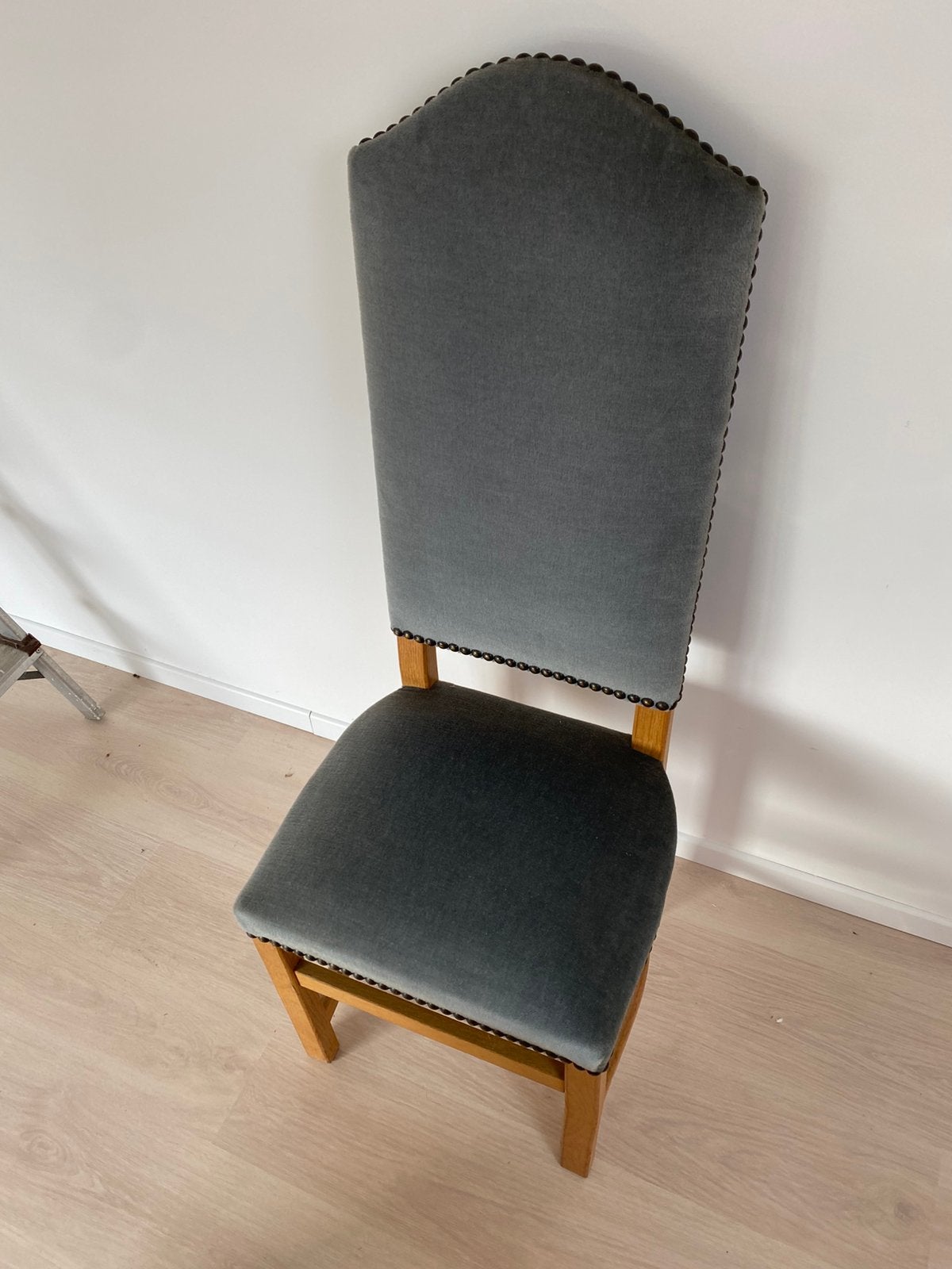 Set van 6 elegante eetkamerstoelen – grijze stof, Maison & Meubles, Chaises, Comme neuf, Enlèvement