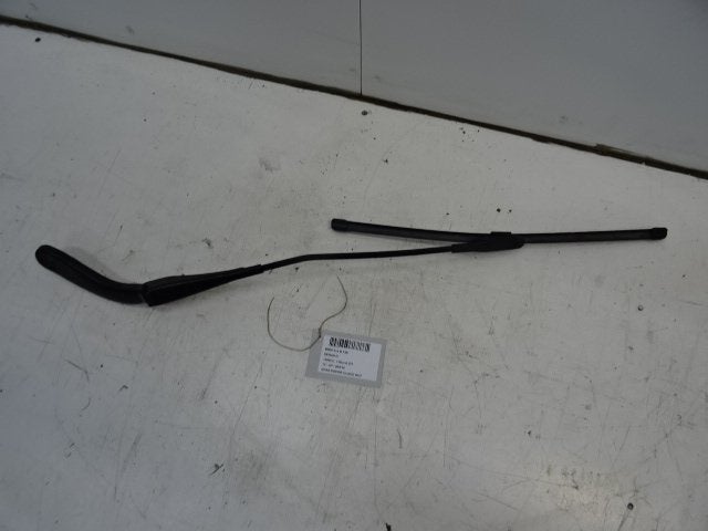BRAS ESSUIE-GLACE BRAS AVANT DROIT BMW 3 serie (F30), Utilisé, BMW