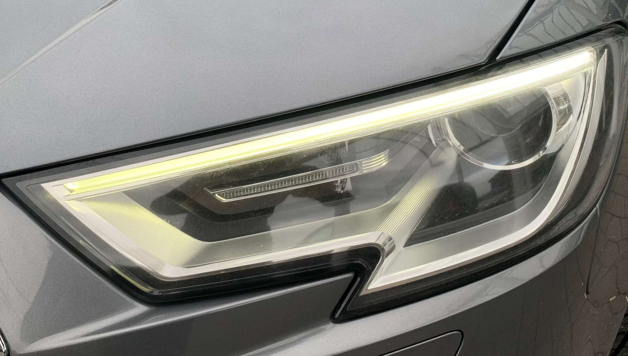 Audi A3 1.0 TFSI FaceLift 116CV / Xenon / Toit Panoramique /, Auto's, Voorwielaandrijving, 4 deurs, Stof, Gebruikt