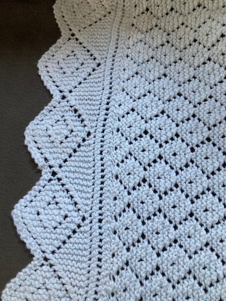 Handgemaakt wollen babydeken, Kinderen en Baby's, Ophalen of Verzenden, Zo goed als nieuw, Handgemaakt, Wit