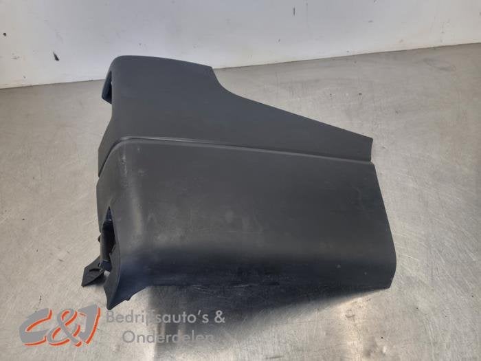 Coin pare-chocs arrière droit d'un Renault Trafic, Renault, -, 3 mois de garantie, Utilisé