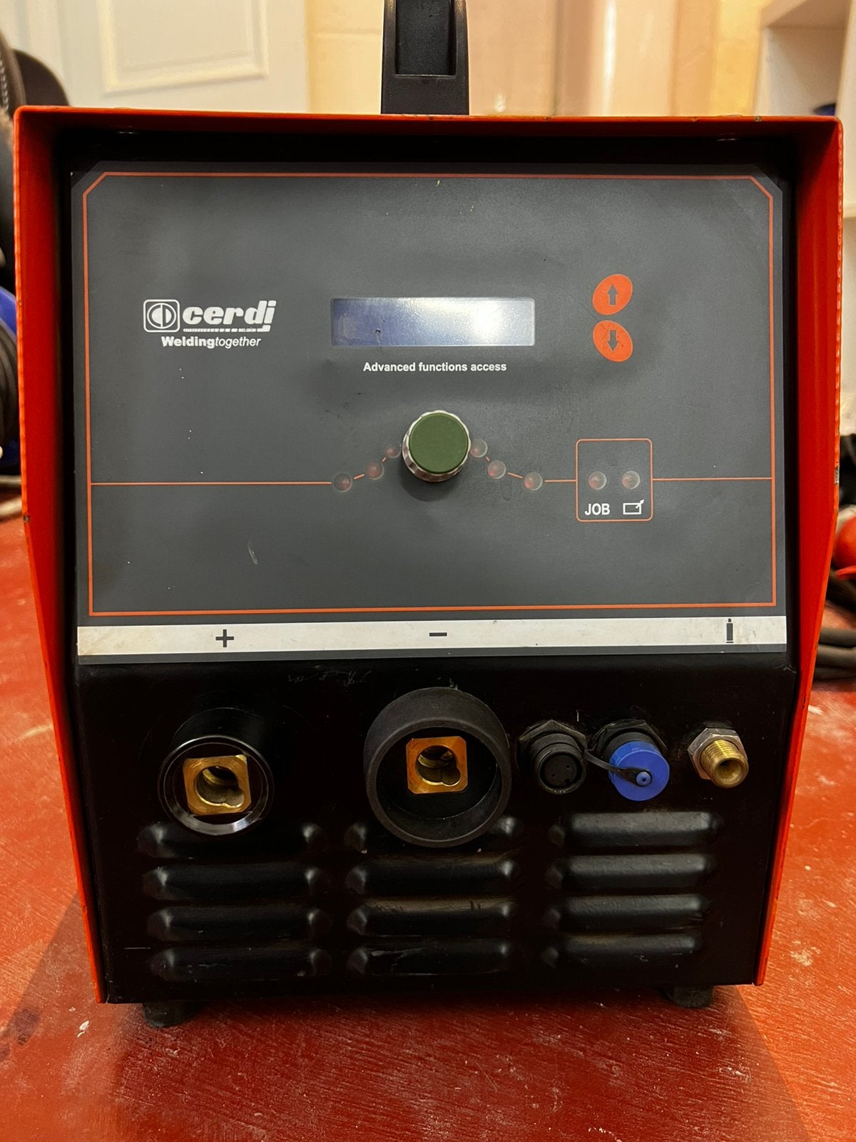 Lasapparaat Cerdi 403 DCi 400A - elektrode / TIG DC, Ophalen, Zo goed als nieuw, Inverter