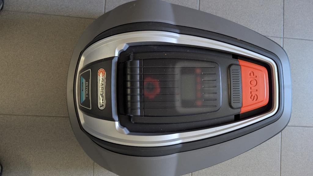 Robotmaaier Gardena R70Li, Ophalen, Zo goed als nieuw, Gardena