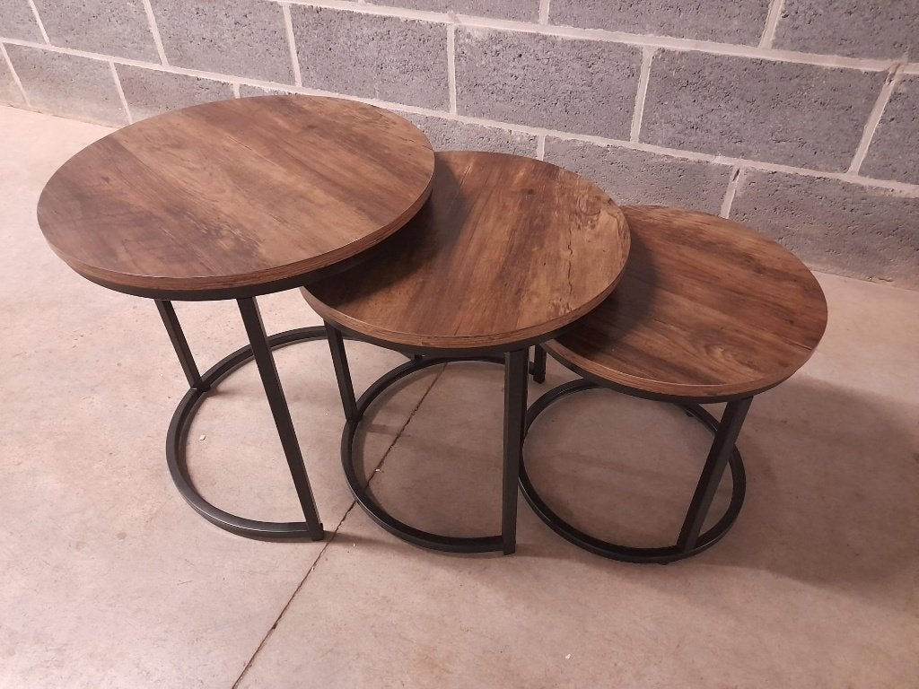 3 tables gigogne, Maison & Meubles, Tables | Tables de salon, Neuf, 5 – 50, Rond, Métal, Enlèvement