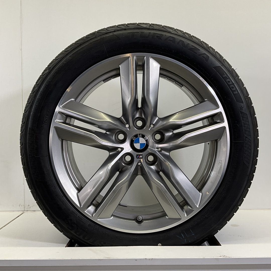 BMW X1 F48 X2 F39 SET VELGEN + ZOMERBANDEN 18 INCH ORIG. 570, Auto-onderdelen, Banden en Velgen, 18 inch, Gebruikt, -, -