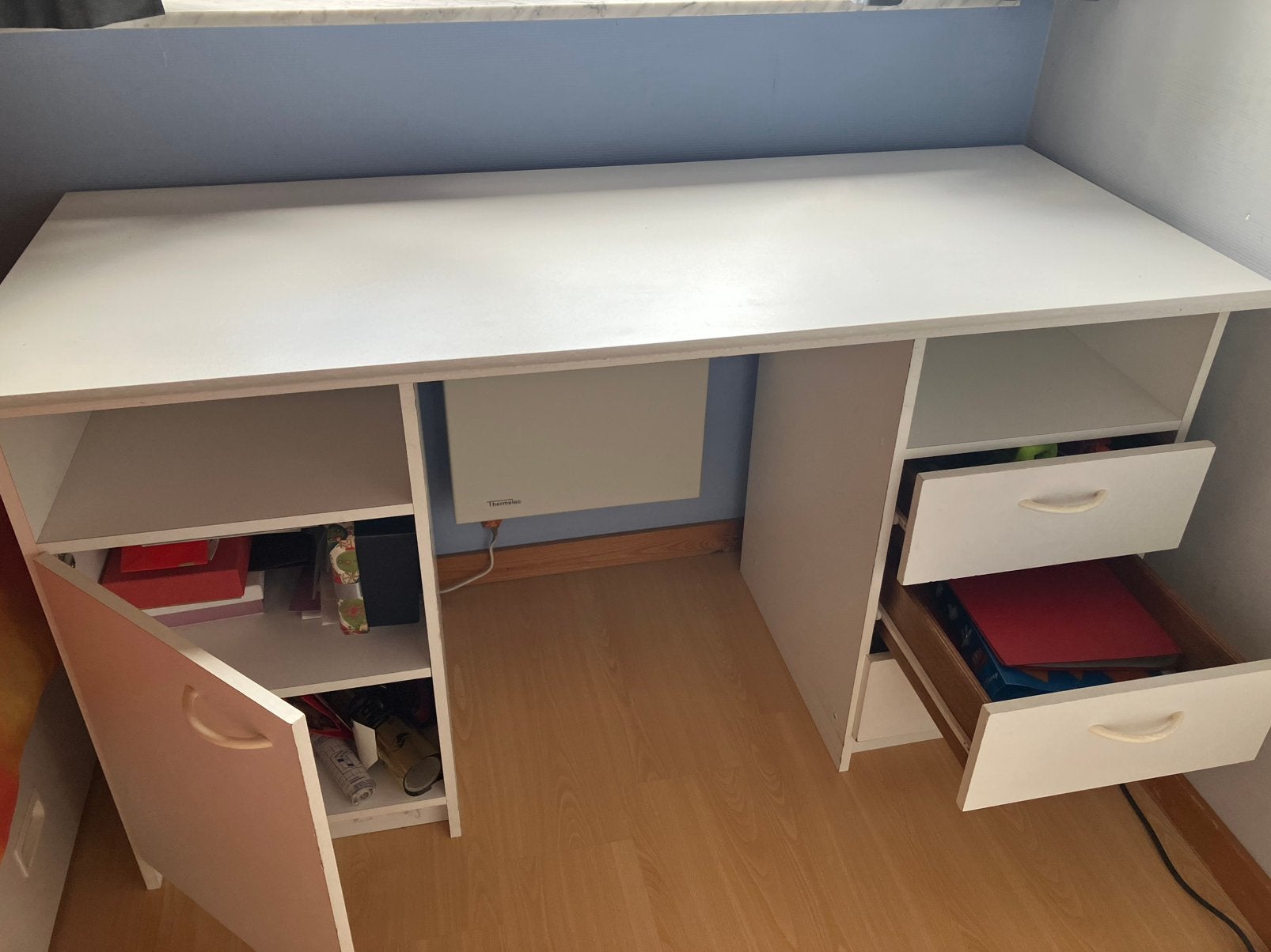 Bureau, Ophalen, Gebruikt, Schoolbureau, 140 cm