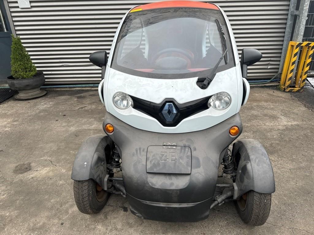 PARE-BRISE Renault Twizy Brommobiel 80 (3CG401) (01-2012/-), Autos : Pièces & Accessoires, Utilisé, Renault