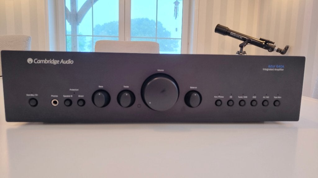 Cambridge Azur 640A met afstandsbediening, Audio, Tv en Foto, Ophalen, Zo goed als nieuw, Stereo, 60 tot 120 watt