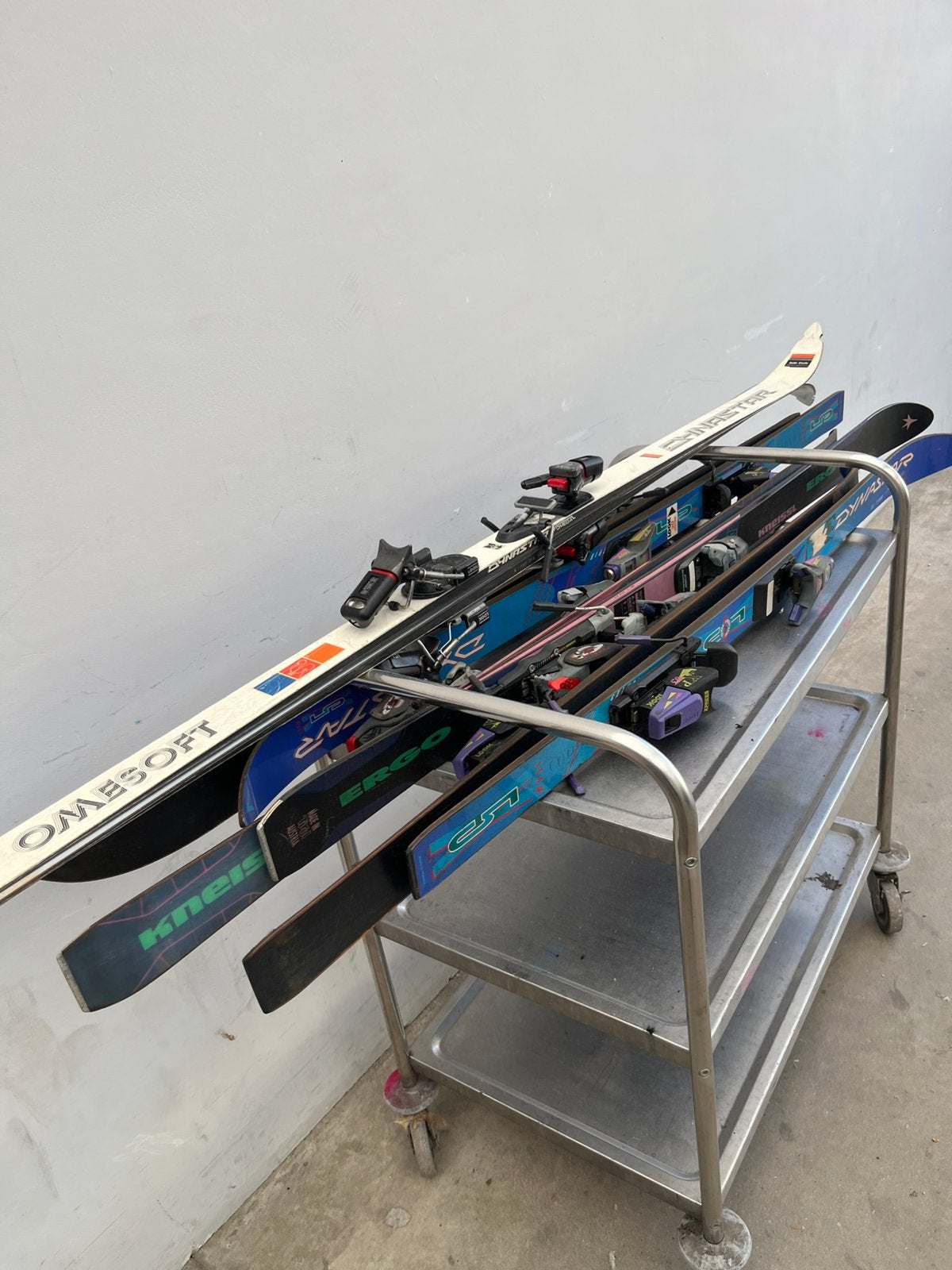 4 paar ski’s, Ophalen, Zo goed als nieuw, Ski