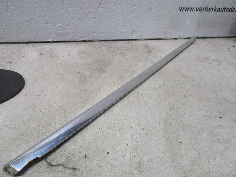 SIERLIJST portier links achter Mercedes-Benz / 8 (W115), Auto-onderdelen, Gebruikt, Mercedes-Benz, Dialog.mb@mercedes-benz.com