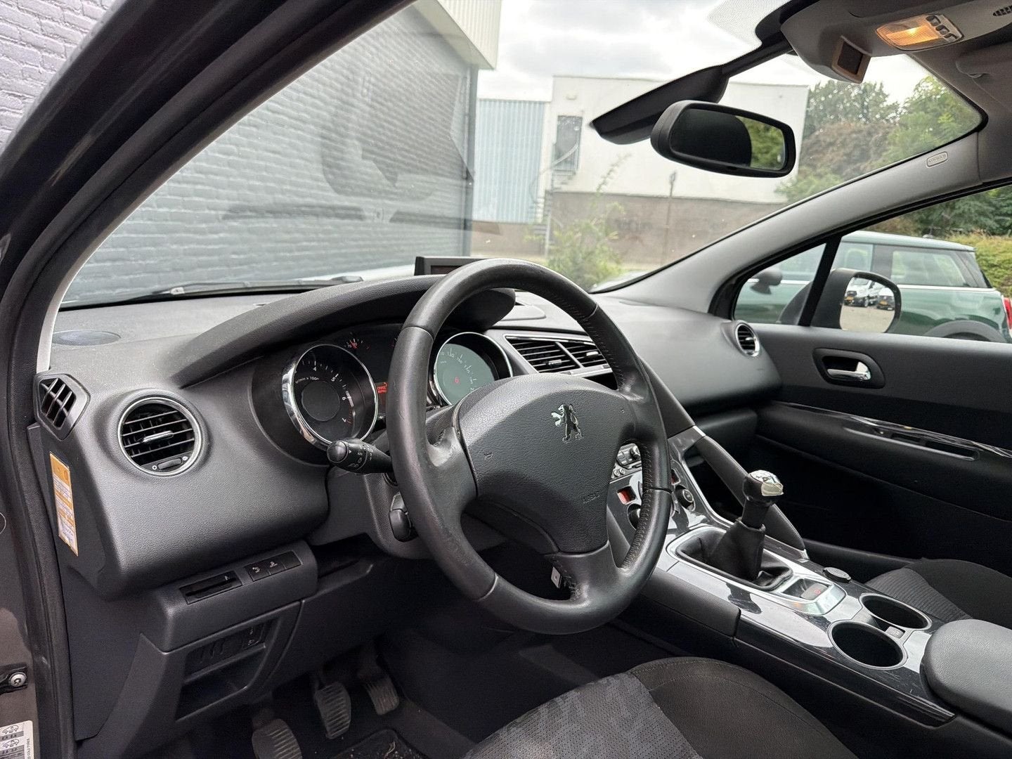 Peugeot 3008 1.6 VTi ST, Argent ou Gris, Achat, Entreprise, Boîte manuelle