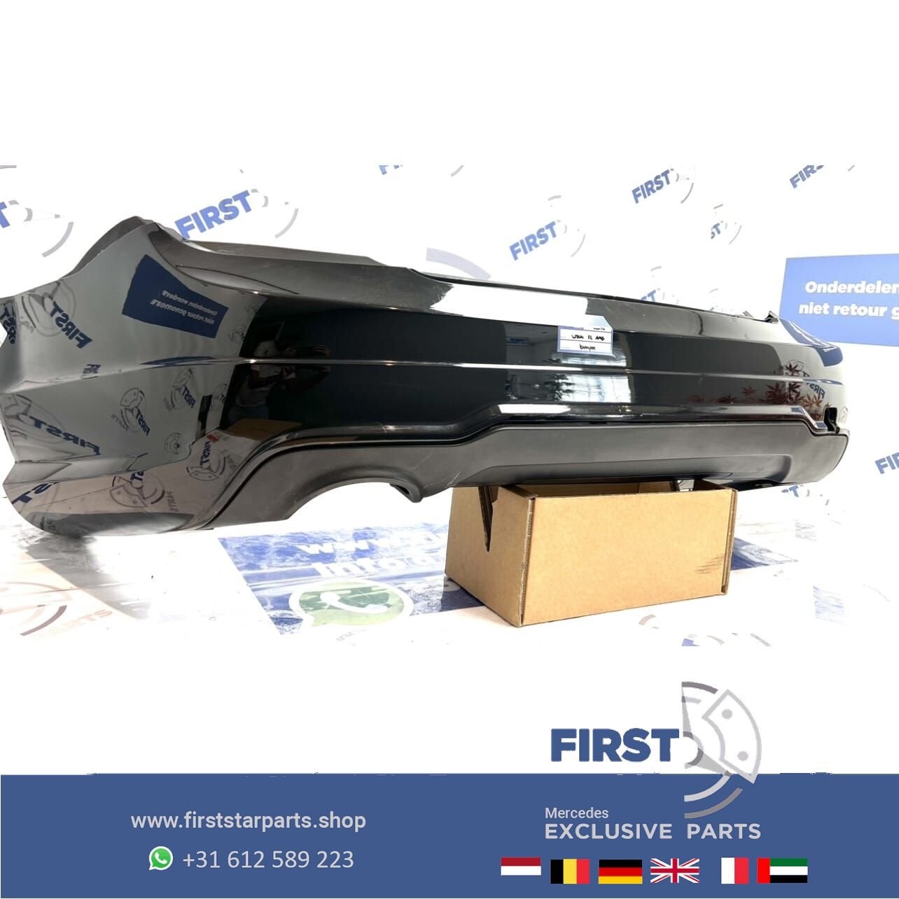 W204 AMG FACELIFT ACHTERBUMPER + DIFFUSER Mercedes C Klasse, Arrière, Utilisé, -, -