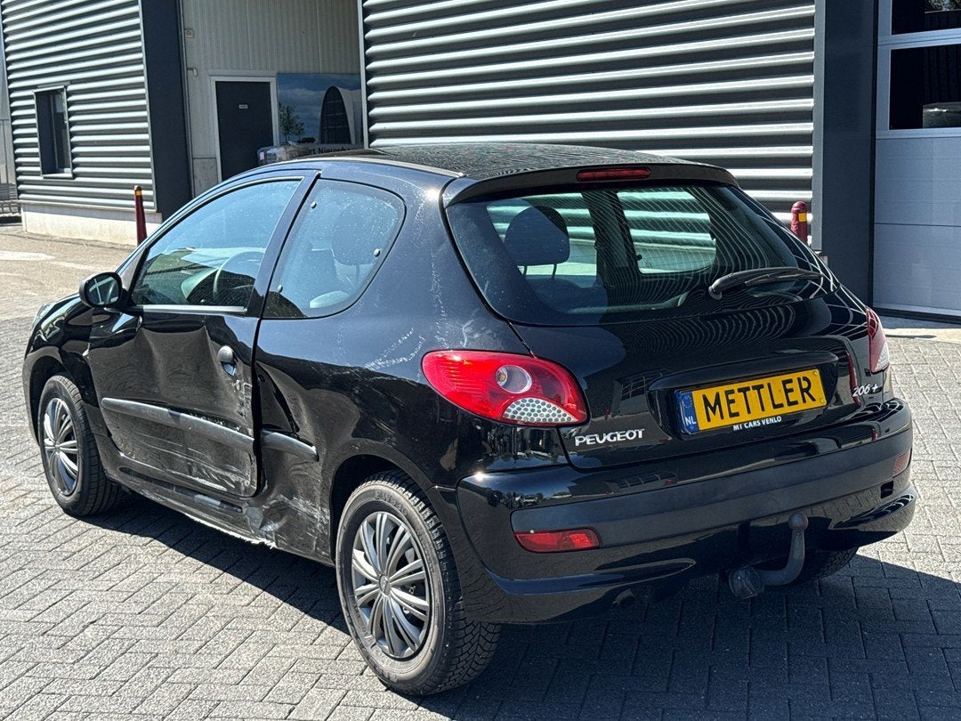 Peugeot 206 + 1.1 XR, trekhaak, Auto's, Voorwielaandrijving, Gebruikt, Bedrijf, 485 kg