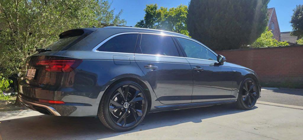 Audi A4 35TFSI S-line S-tronic, Auto's, Audi, 4 cilinders, A4, Leder, Bedrijf
