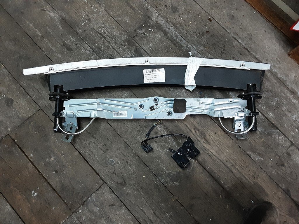DAKSPOILER Porsche Boxster (987) (01-2004/03-2012), Auto-onderdelen, Gebruikt, Rue de l'Espoir 34 34
4030  GRIVEGNÉE, BE, Info@Collignon.be