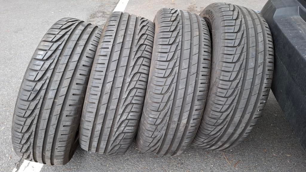 215 60 17 Uniroyal NEUFS, Autos : Pièces & Accessoires, Pneus & Jantes, Enlèvement ou Envoi