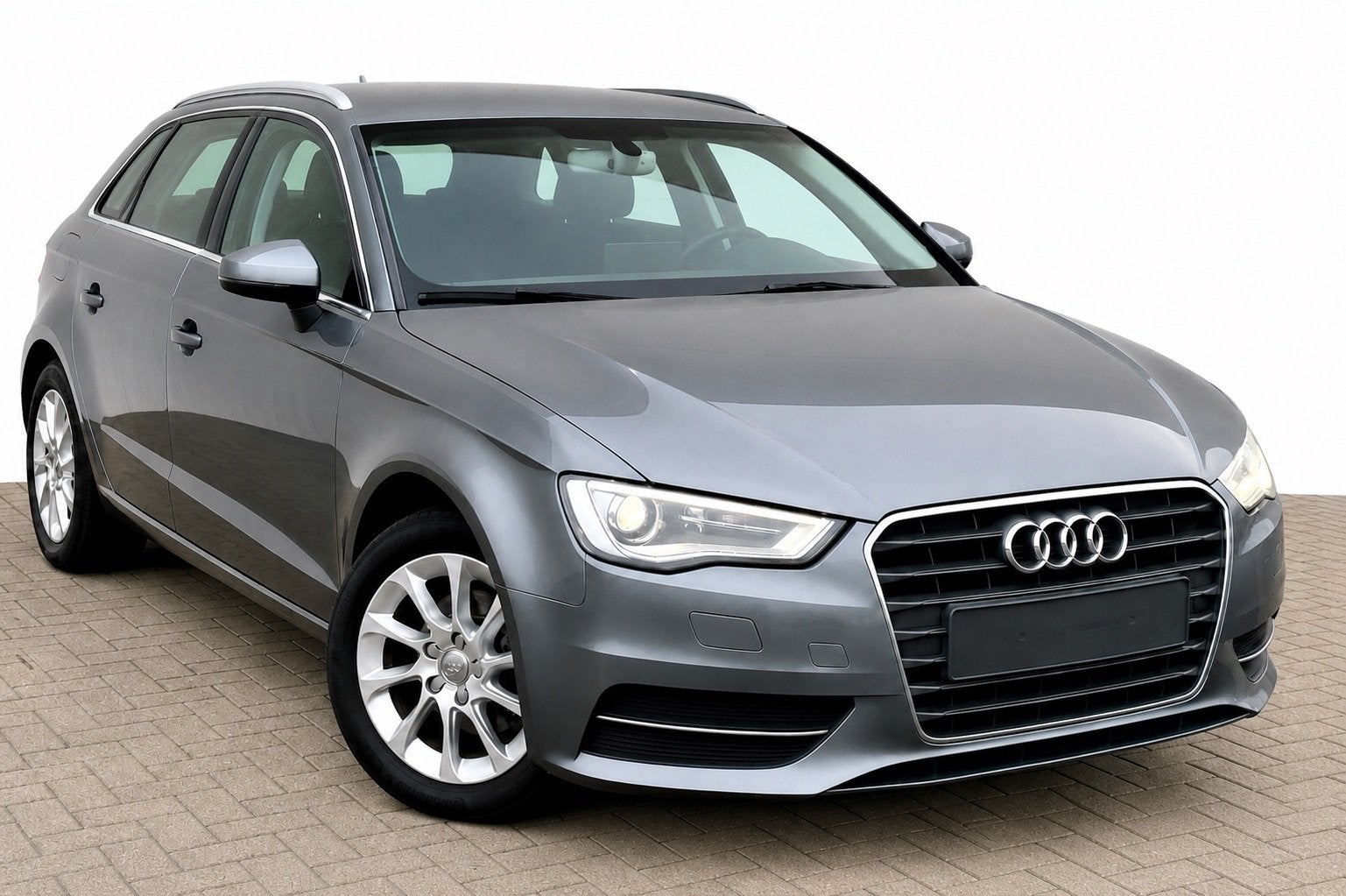 Audi A3 Sportback 1.2 TFSI — 81 kW — 2016 — Euro6, Automaat, Euro 6, 4 cilinders, 5 zetels