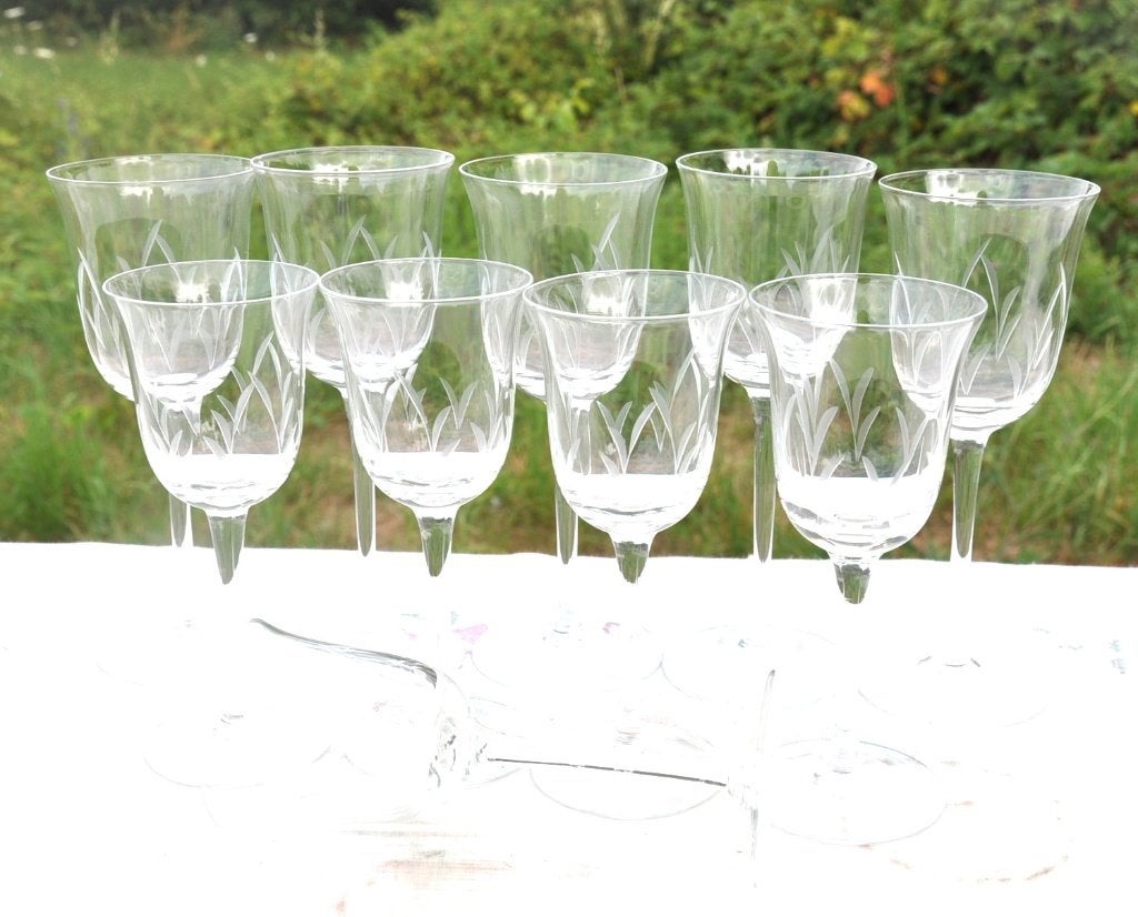 lot de verre sur pied taillé 5 vin blanc et 5 a porto, Enlèvement ou Envoi