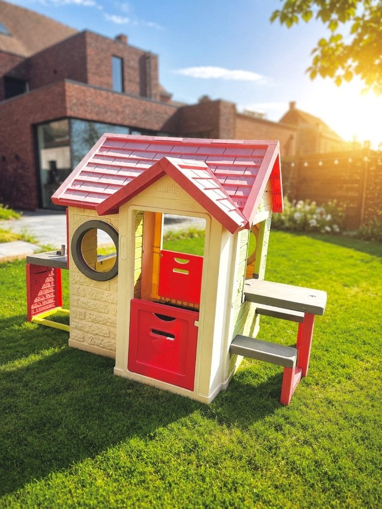 Smoby huis met picknicktafel en keuken, Kinderen en Baby's, Ophalen, Gebruikt, Kunststof