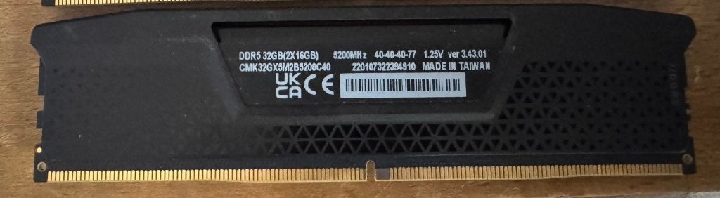 16GB DDR5, Ophalen of Verzenden, Zo goed als nieuw, Desktop, DDR5