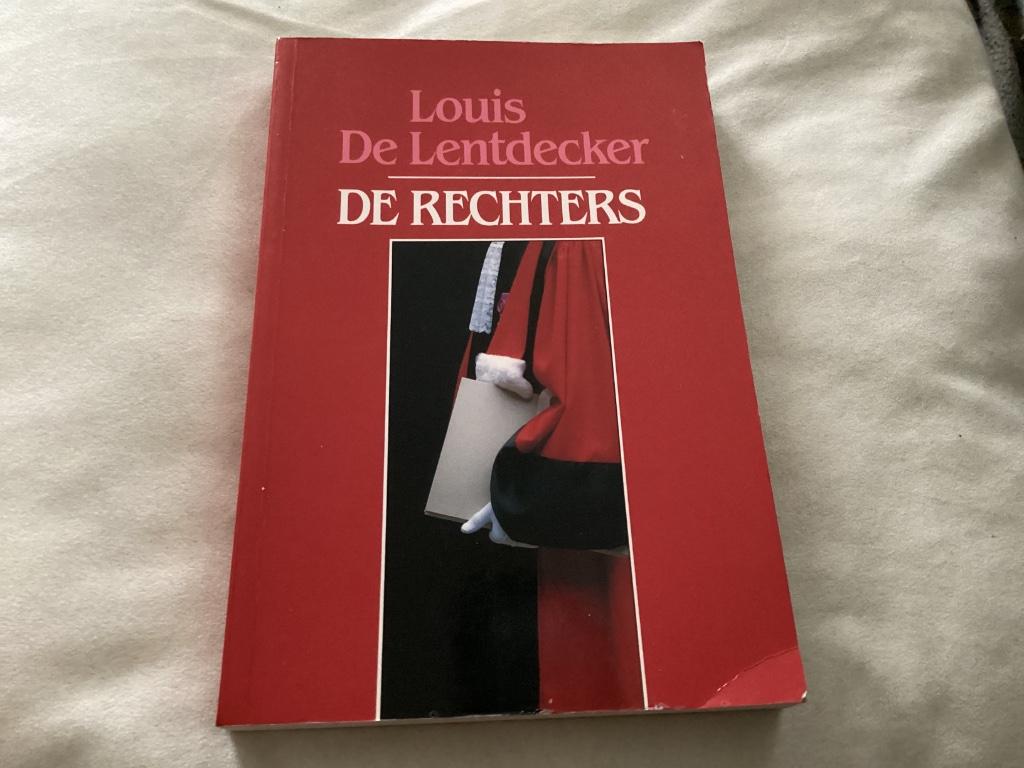 De Rechters, Ophalen of Verzenden
