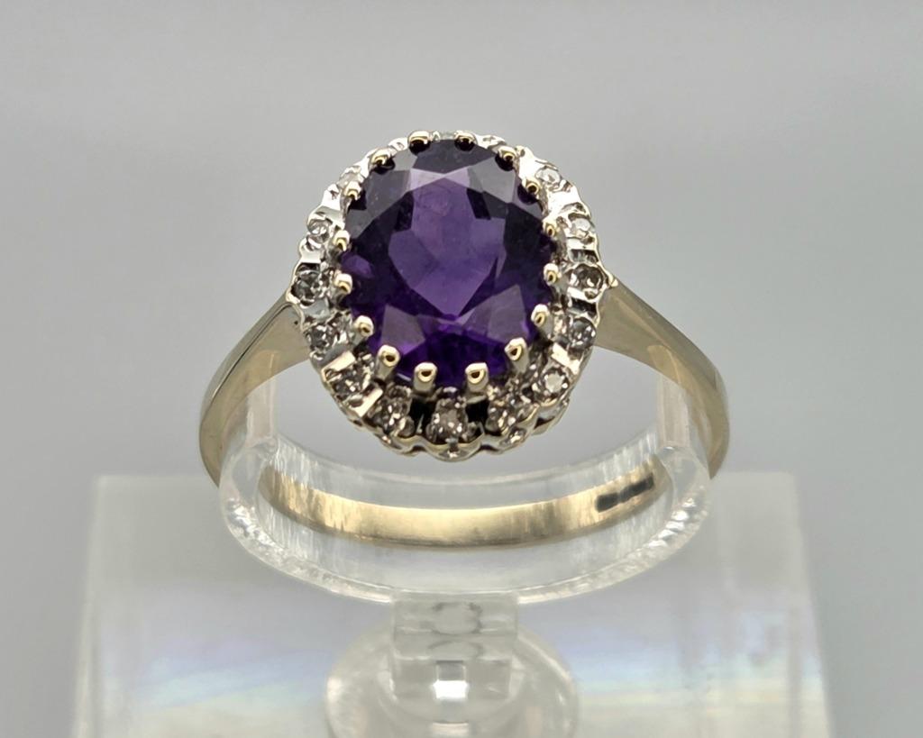 Gouden Vintage bi-color ring amethist en diamant. 2025/712., 18 tot 19, Verzenden, Paars, Zo goed als nieuw