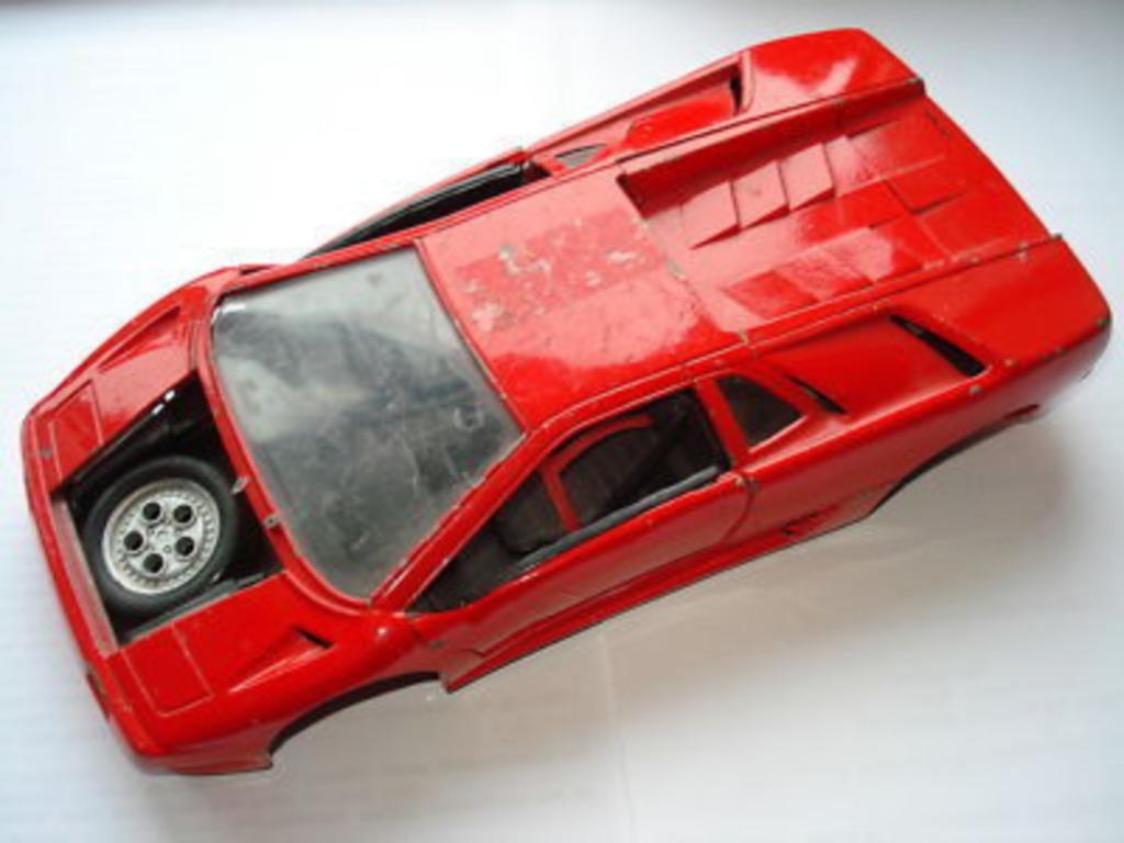 Lamborghini Diablo Maisto 1/18 1:18, Envoi, Utilisé, Voiture, Maisto