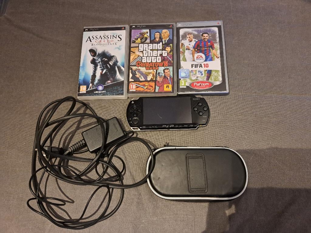 Sony PSP Slim & Lite model 2004, Ophalen of Verzenden, Gebruikt, PSP