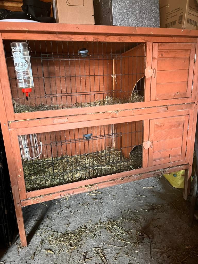 Mooi konijnenflat, Dieren en Toebehoren, Ophalen, Zo goed als nieuw