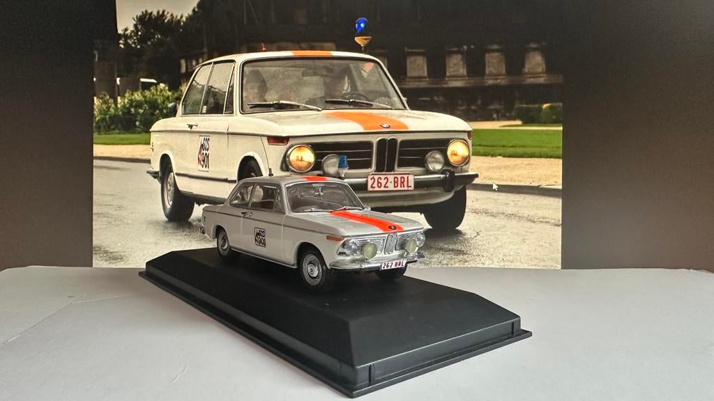 Minichamps BMW Gendarmerie rijkswacht 1/43, Hobby en Vrije tijd, Modelauto's | 1:43, Ophalen, Zo goed als nieuw, Auto, MiniChamps
