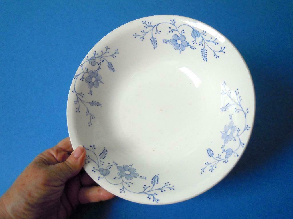 Antieke kom met blauwe Saks bloemen, Antiek en Kunst, Ophalen of Verzenden