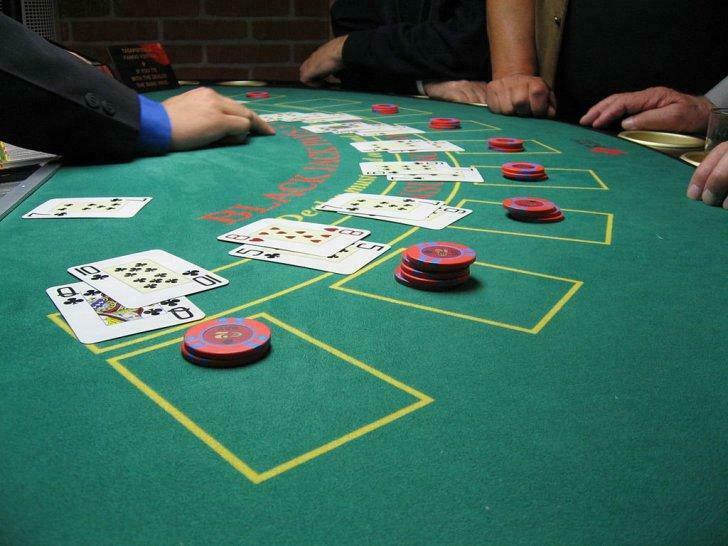Croupier anime votre soirée !