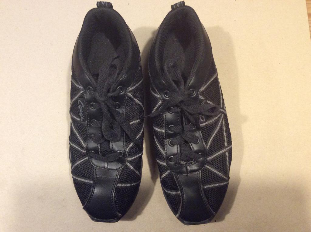 Danssneakers Capesio, Ophalen of Verzenden, Zo goed als nieuw