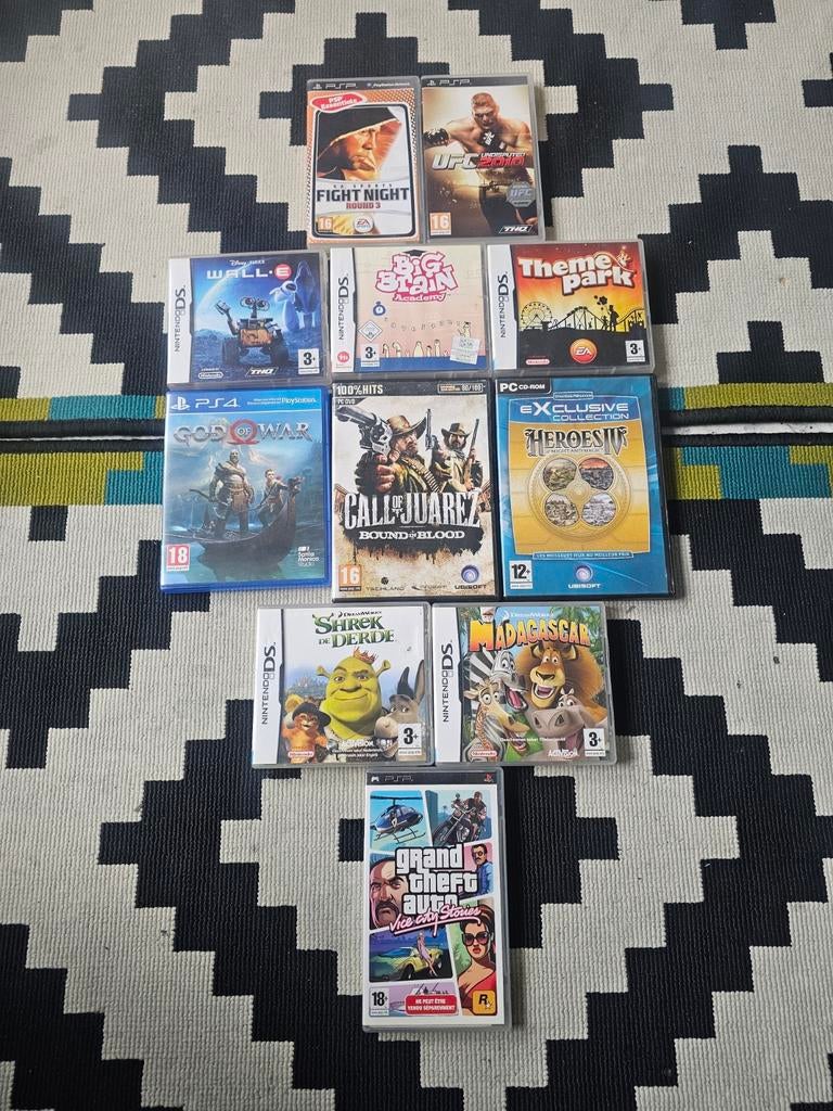 Lot van Playstation/ps games een collectie van 11 spelletjes, Games en Spelcomputers, Games | Pc, Zo goed als nieuw, Avontuur en Actie