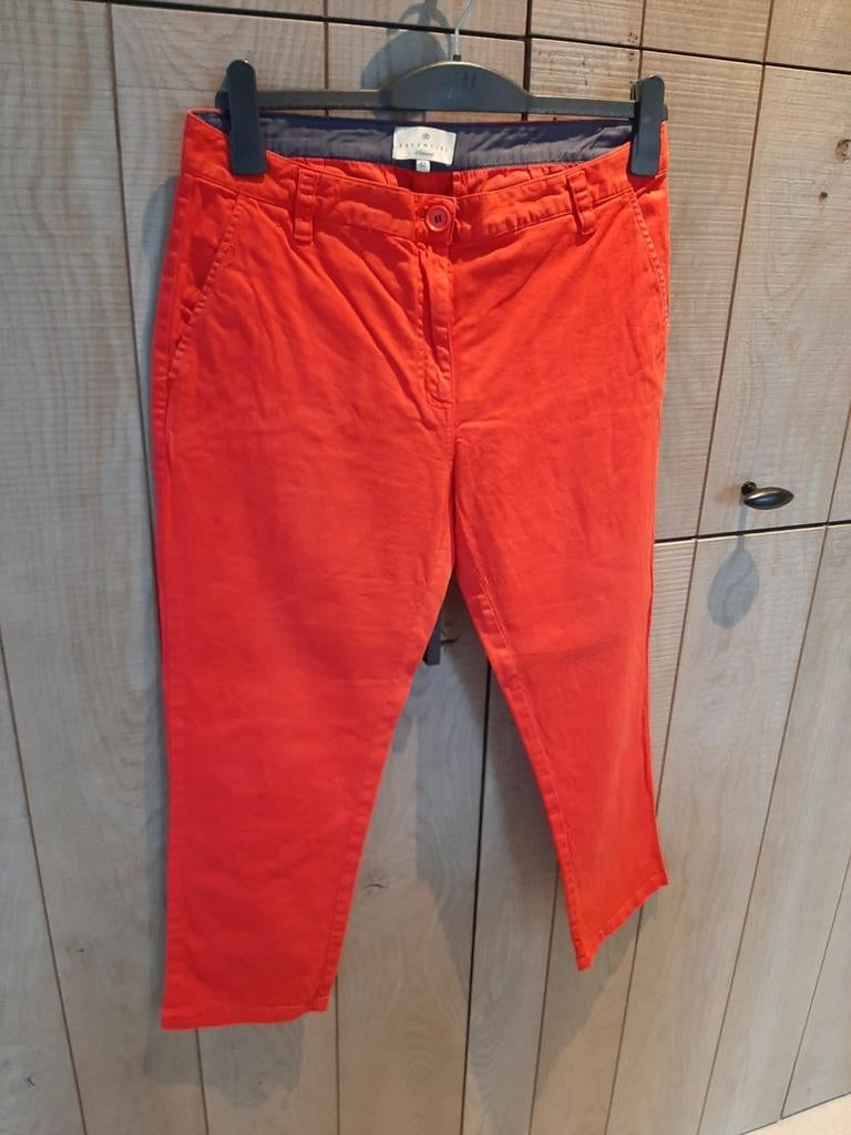 7/8ste beoek Essentiel Antwerp Mt 42, Kleding | Dames, Broeken en Pantalons, Gedragen, Maat 42/44 (L), Rood, Driekwart, Ophalen of Verzenden