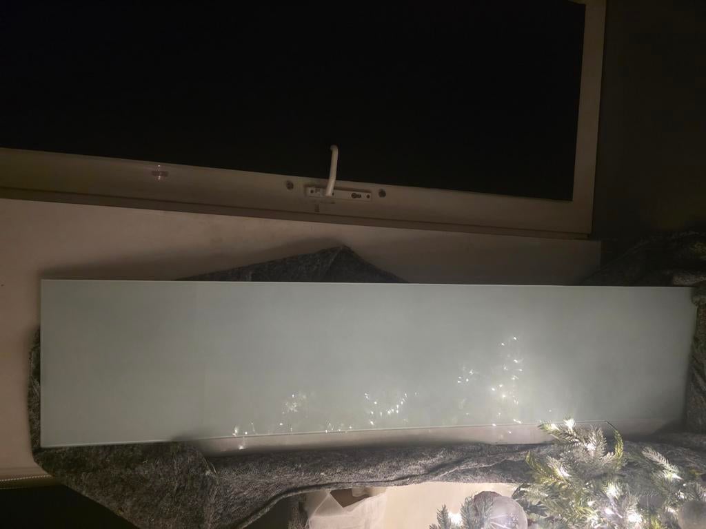 Glazen toppaneel ikea besta moet weg!!!!, Maison & Meubles, Armoires | Dressoirs, Comme neuf, Enlèvement
